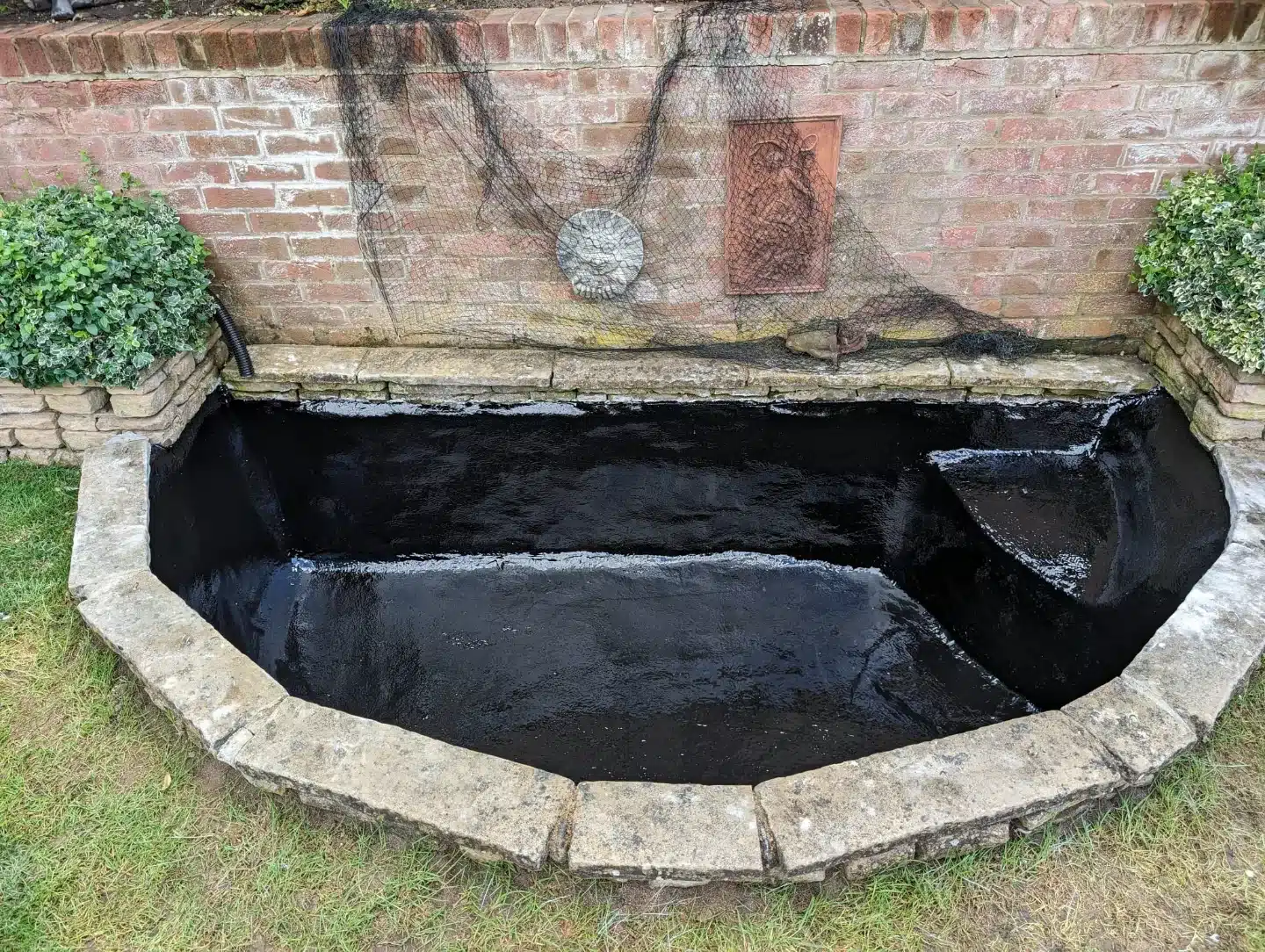 Pond fibreglassed by That Pond Guy in Kent, London, Essex, Surrey, Sussex Pond fibreglassed by That Pond Guy in Kent, London, Essex, Surrey, Sussex