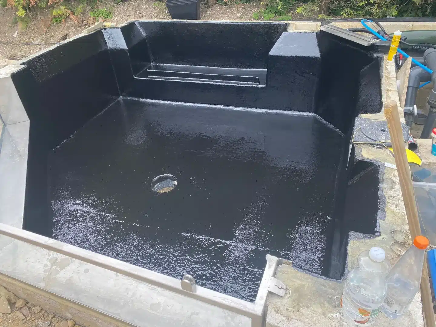 Koi pond fibreglassing in Essex with seamless GRP pond lining