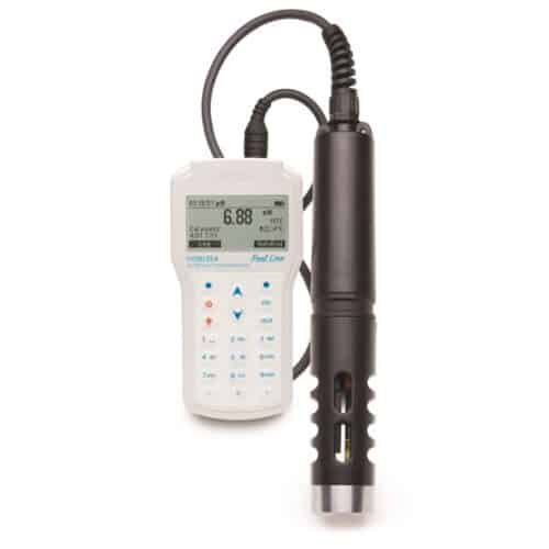 Hanna HI-981954 portable multiparameter water quality meter with probe