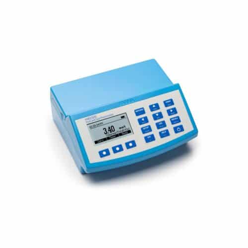 Hanna HI-83326-02 photometer with pH meter for pool testing
