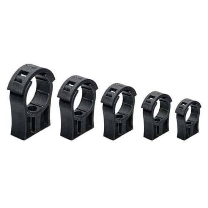 Pipe clips for securing Imperial pressure pipe installations
