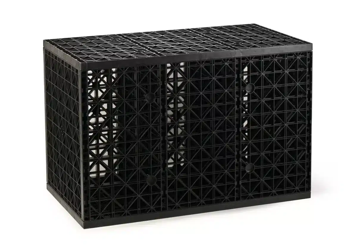 Oase Maxima 120 underground water storage block front view on white background